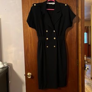 Womens navy blue button front dress with elastic waist. In excellent condition.